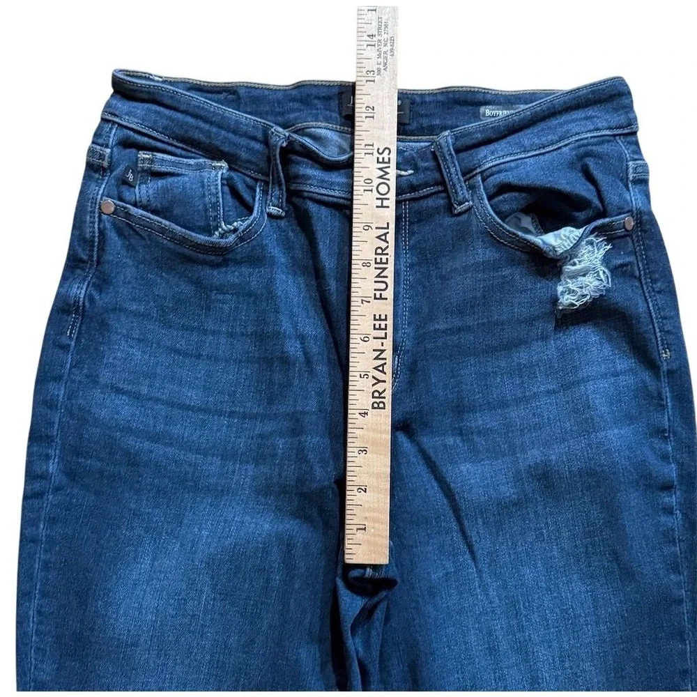 Judy Blue Women's Distressed Straight Jeans Size 9x29 Blue Medium‎ Wash denim